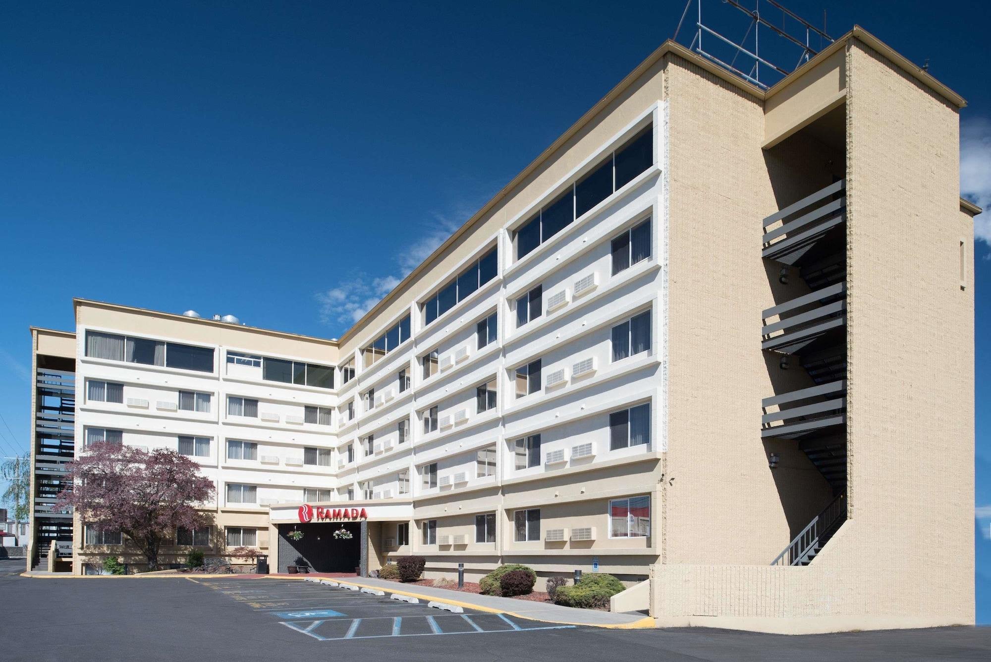 Ramada By Wyndham Downtown Spokane Eksteriør bilde